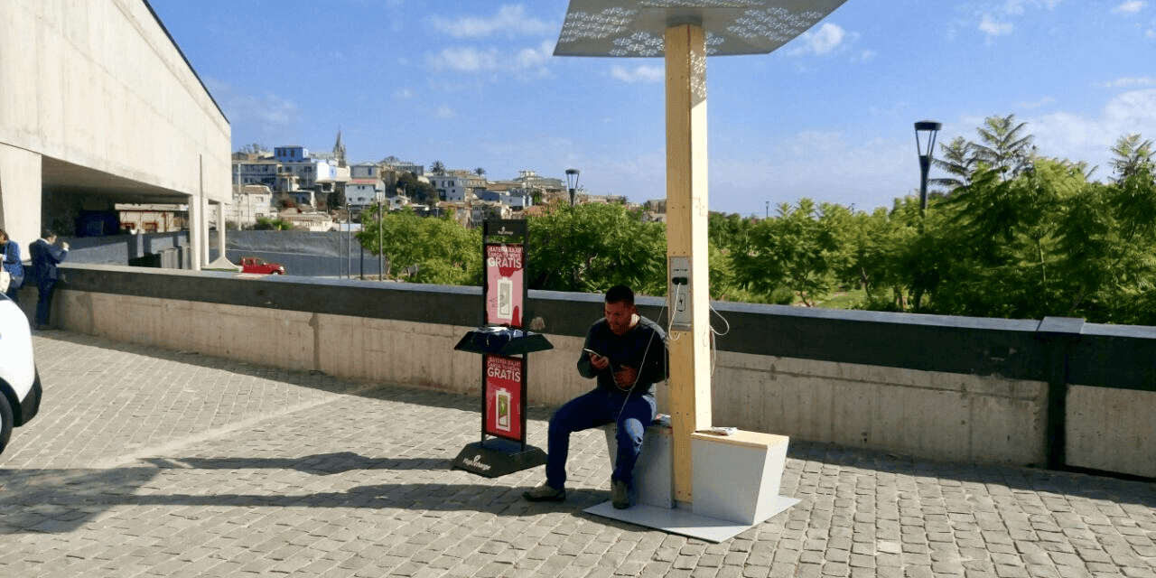 foto-smartcity_4 Yupcharge SmartFurniture Soleo Solar