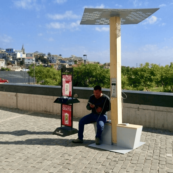 foto-smartcity_4 Yupcharge SmartFurniture Soleo Solar