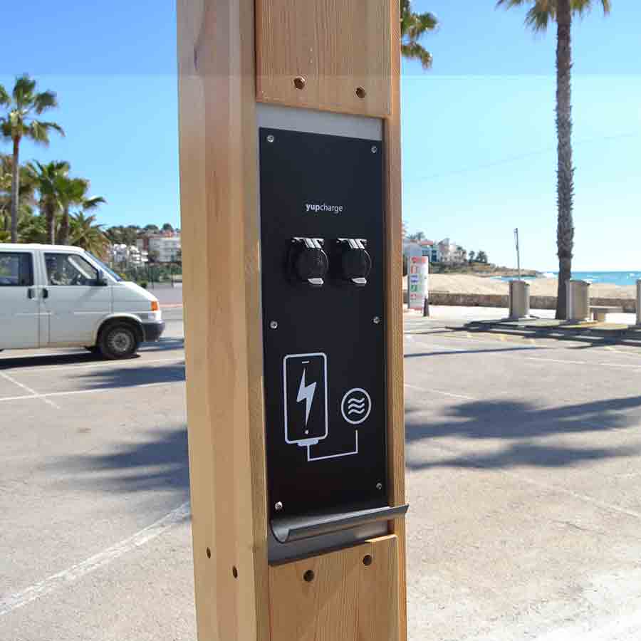 Yupcharge Estaciones de carga solares SmartFurniture-Soleo-Hidráulica-Altafulla