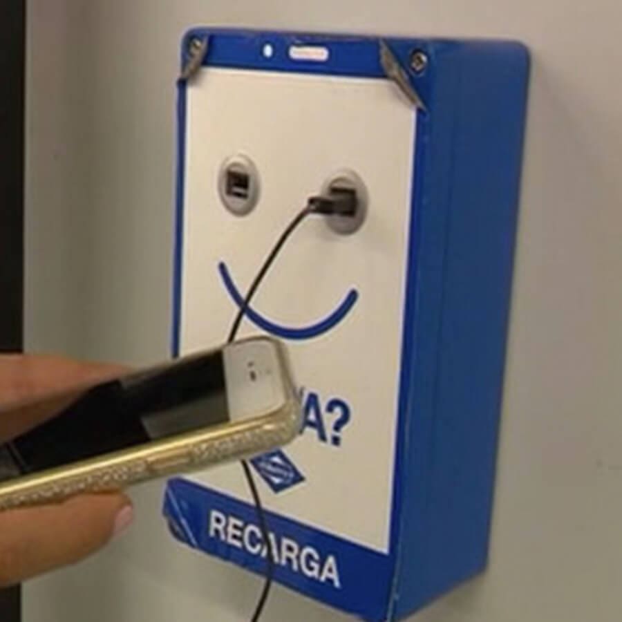 Yupcharge Cargadores para móviles Metro Madrid