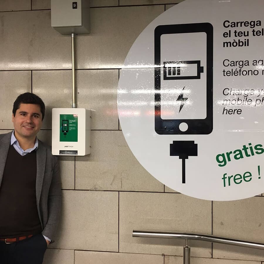Yupcharge Cargadores para móviles Proyecto a Medida MetroOut