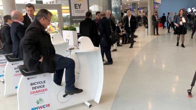 Yupcharge Mobiliario inteligente YupBike Yupcharge Cargadores de móviles SmartFurniture YupBike para eventos MWC18