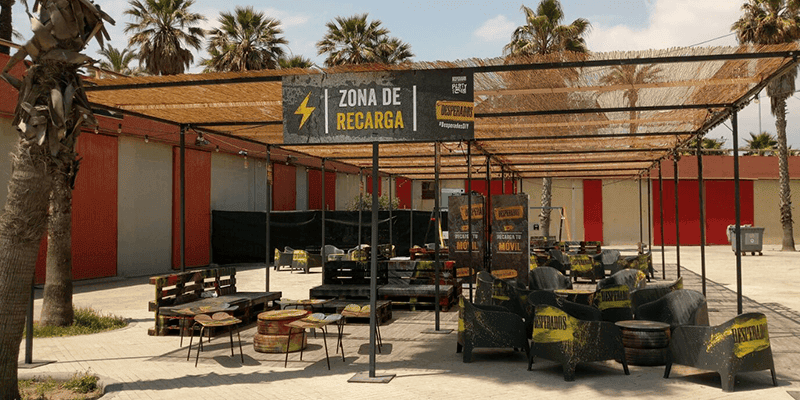 Yupcharge Blog ChargeZone Desperados PrimaveraSound18 Yupcharge Cargadores para móviles Zona de recarga Desperados Primavera Sound 2018