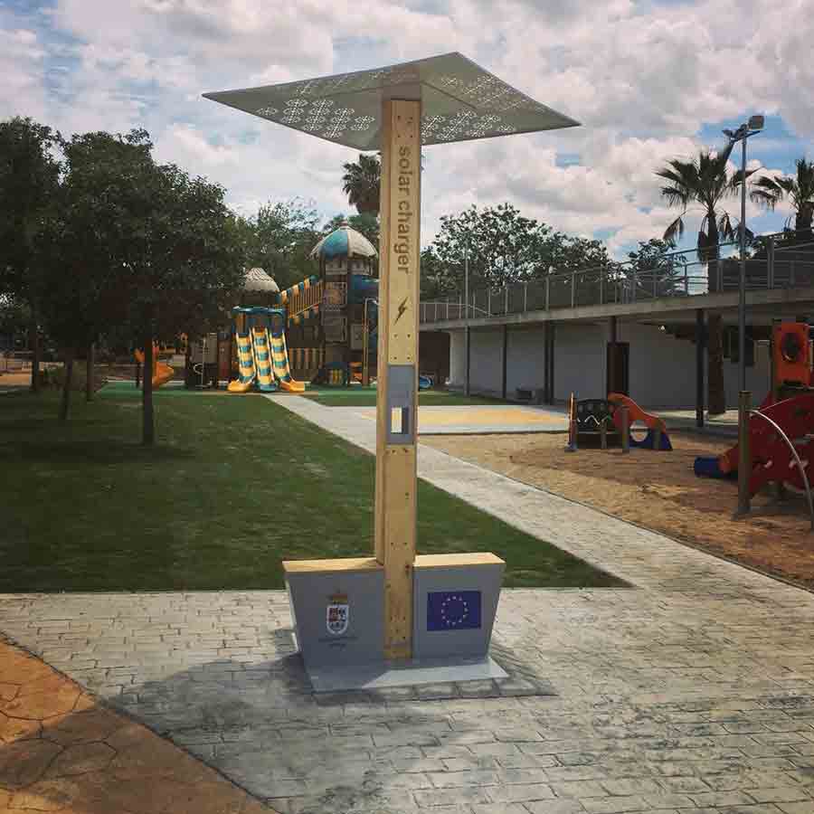Yupcharge Cargadores de móviles para ayuntamientos Soleo 4GWifi Andújar